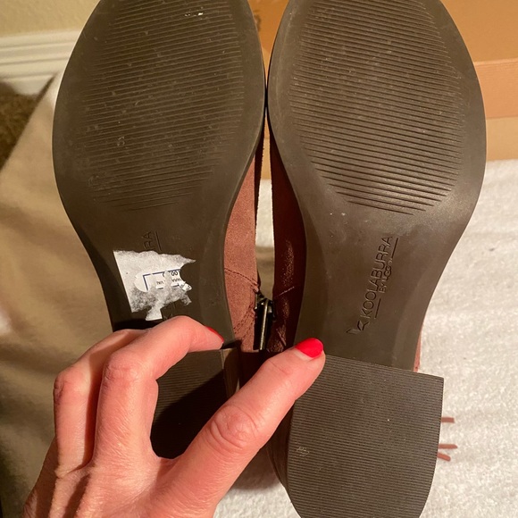 UGG Koolaburra Kenz Western Suede Tassel block heel booties NWOT - Picture 7 of 10